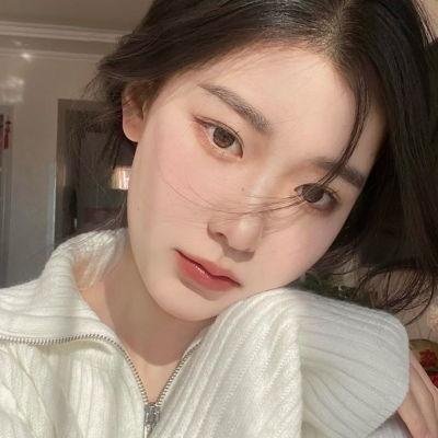 俯仰人间八年春